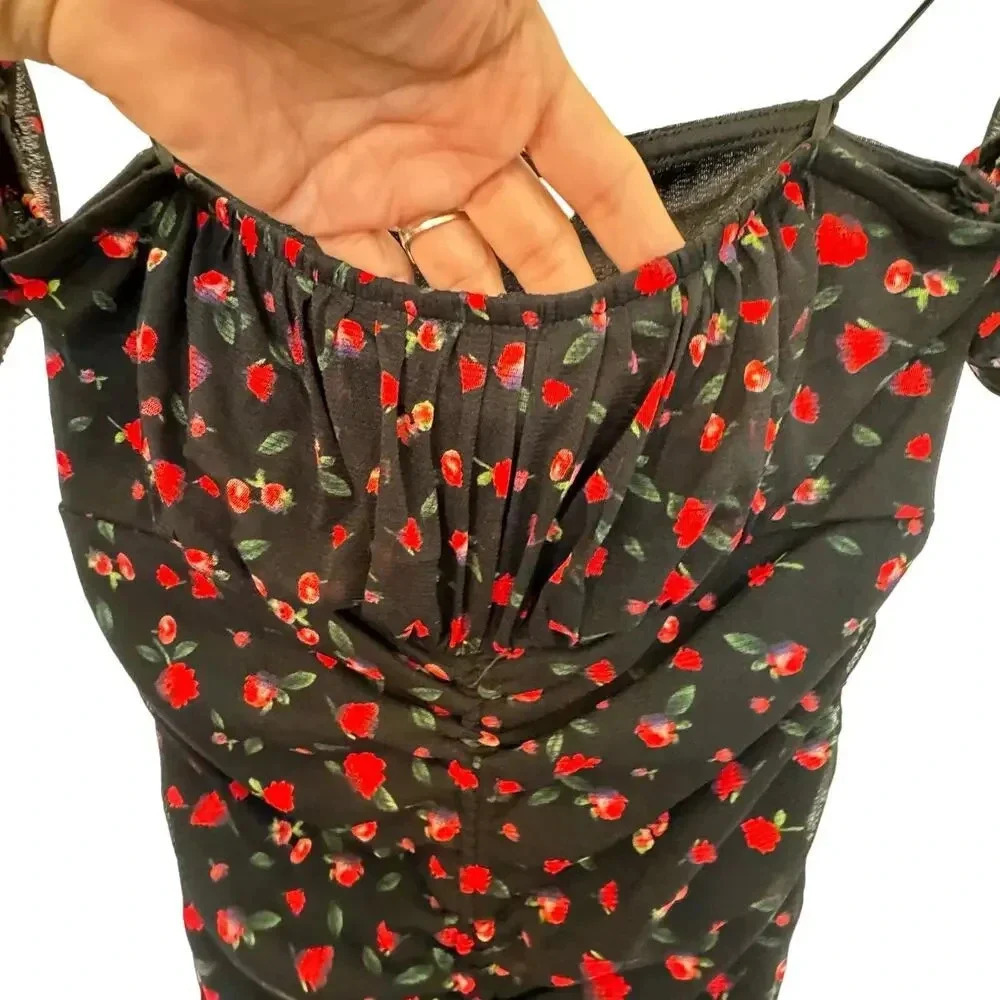 NWT All in Favor Ruched the Shoulder Mini dress Black with Red Rose Print. SZ SM - Picture 4 of 10